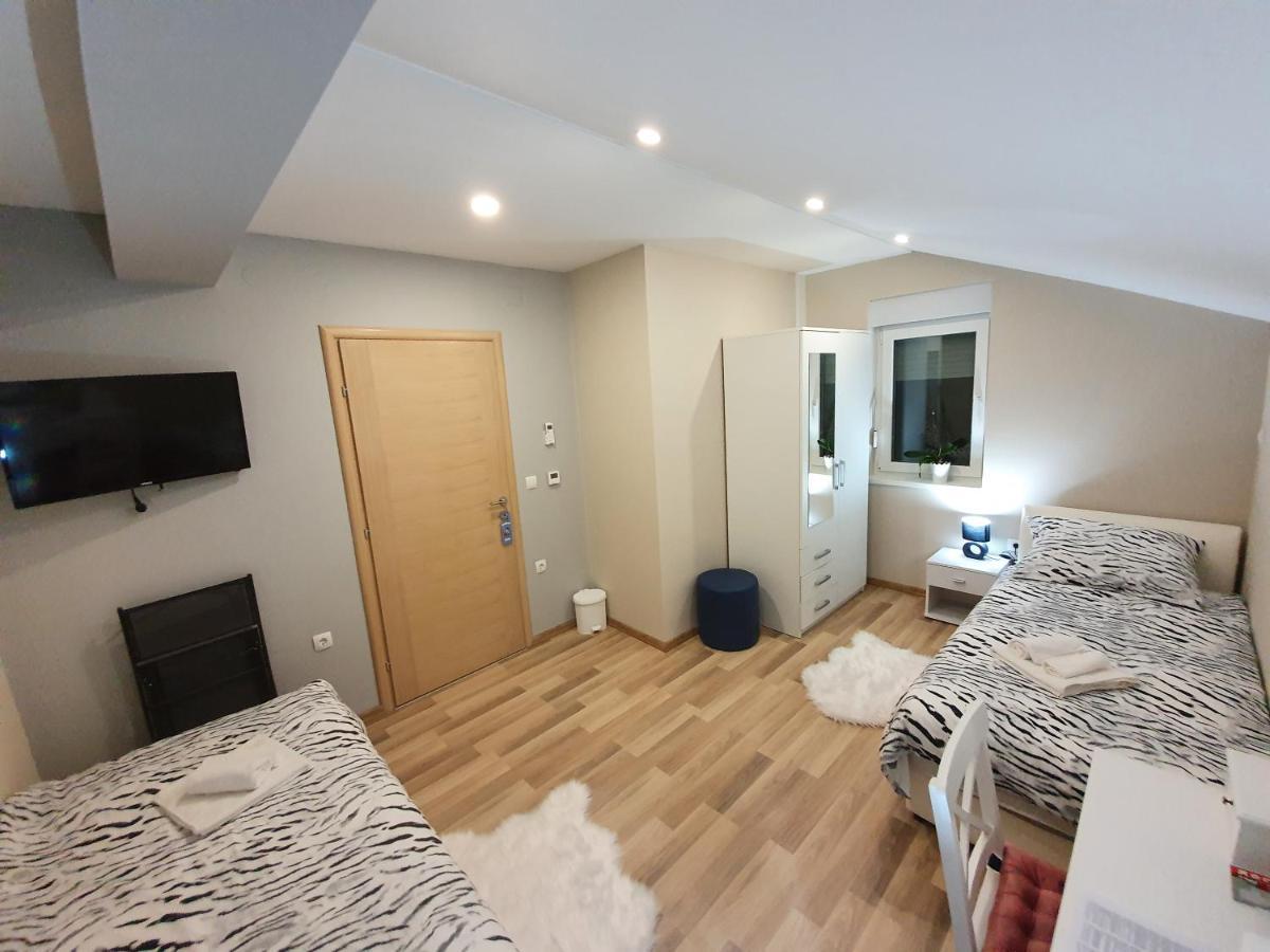 Apartman Bozur **** Satnica Dakovacka Eksteriør billede